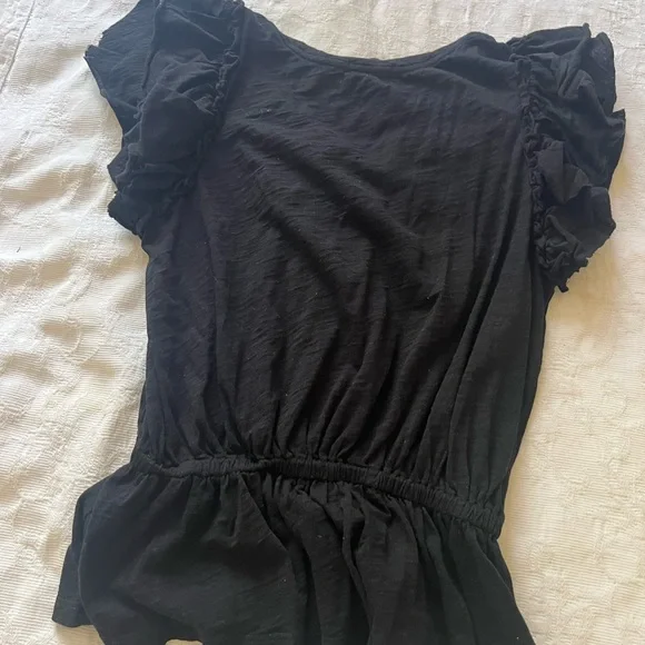 A Goldie Black Ruffled Top - Picture 3 of 3
